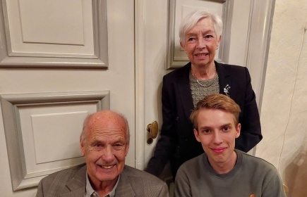 Mormor och morfar Kristina och Christer Pettersson var med och lyssnade på Henrys föredrag om sin tid i Milano.